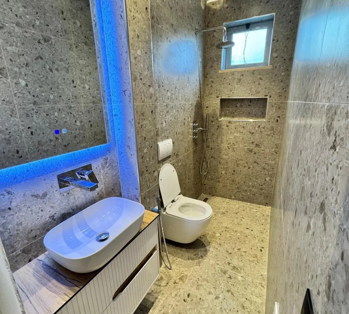 Apartment The Architect'S Studio In Tirana