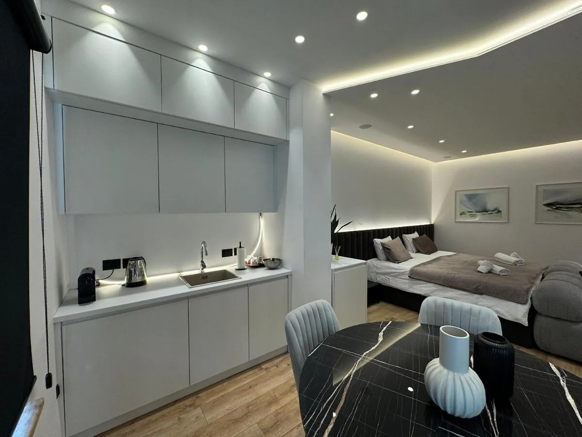 Apartment The Architect'S Studio In Tirana